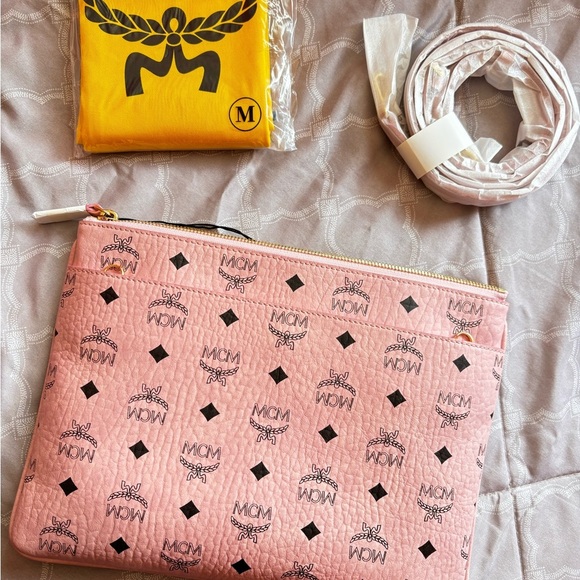 mcm shoulder bag - Picture 4 of 5